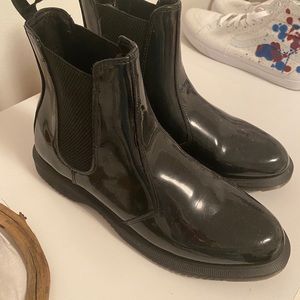 dr martens women's rain boots